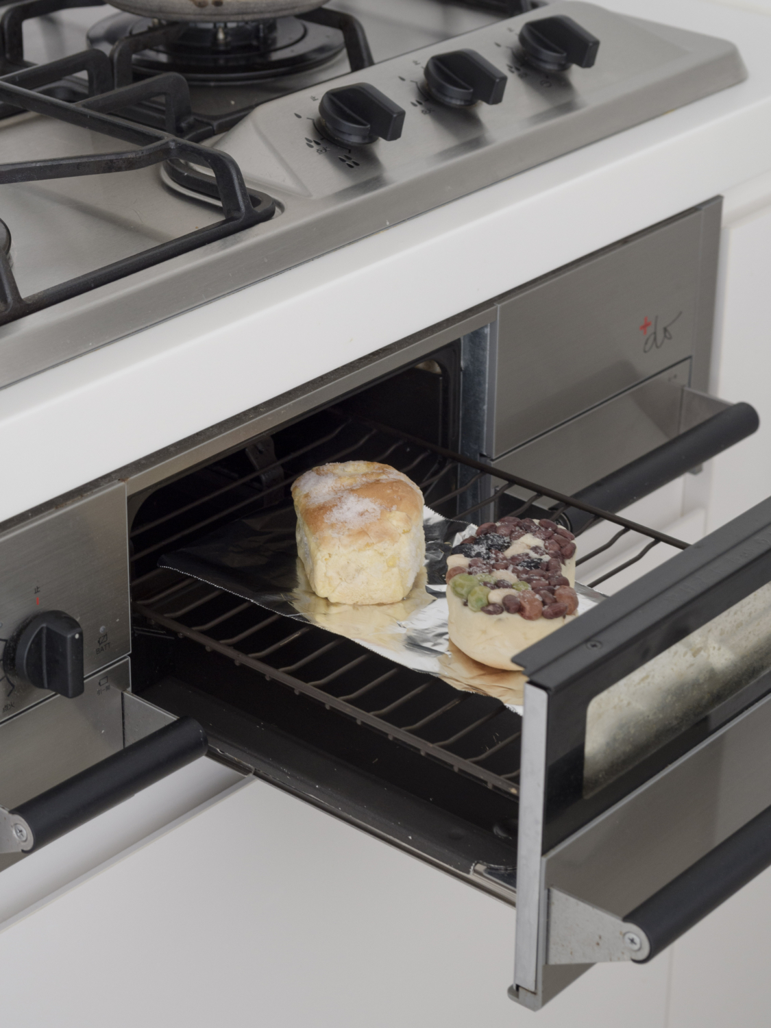 シンプリストの持ち物キッチン家電　トースターを手放してガスコンロのグリルでパンを焼く